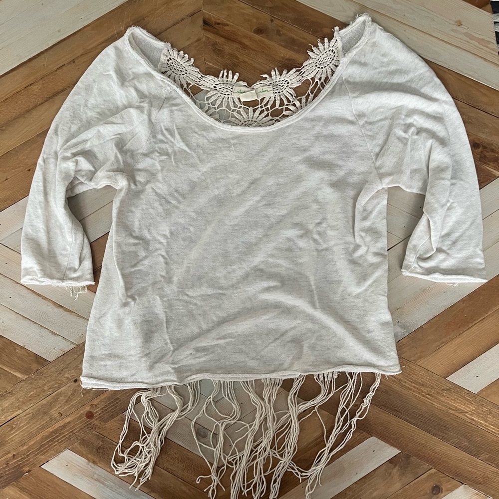 Staring at the Stars 3/4 Sleeve Boho Cream Crochet Shirt Size Medium